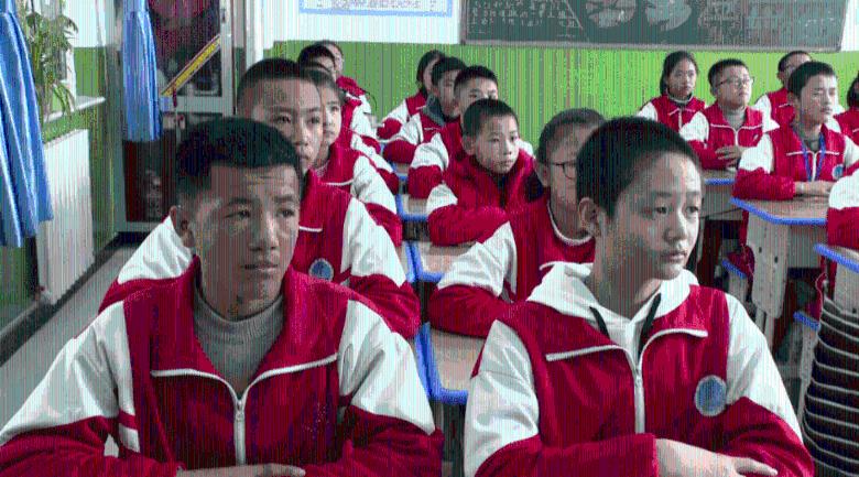 做好“四篇文章”推动兰州文旅持续火热!